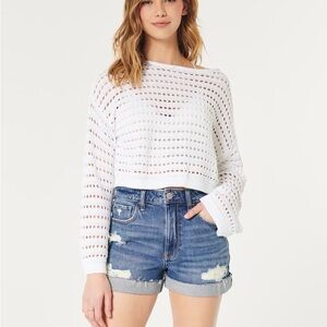 HOLLISTER Ultra High-Rise Ripped Medium Wash Denim Mom Shorts, Size 35W